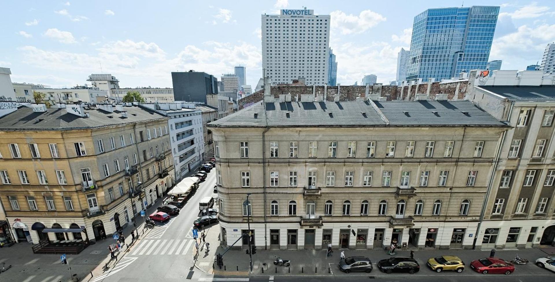 Urbannestgroup - Nowogrodzka 8 Warsaw